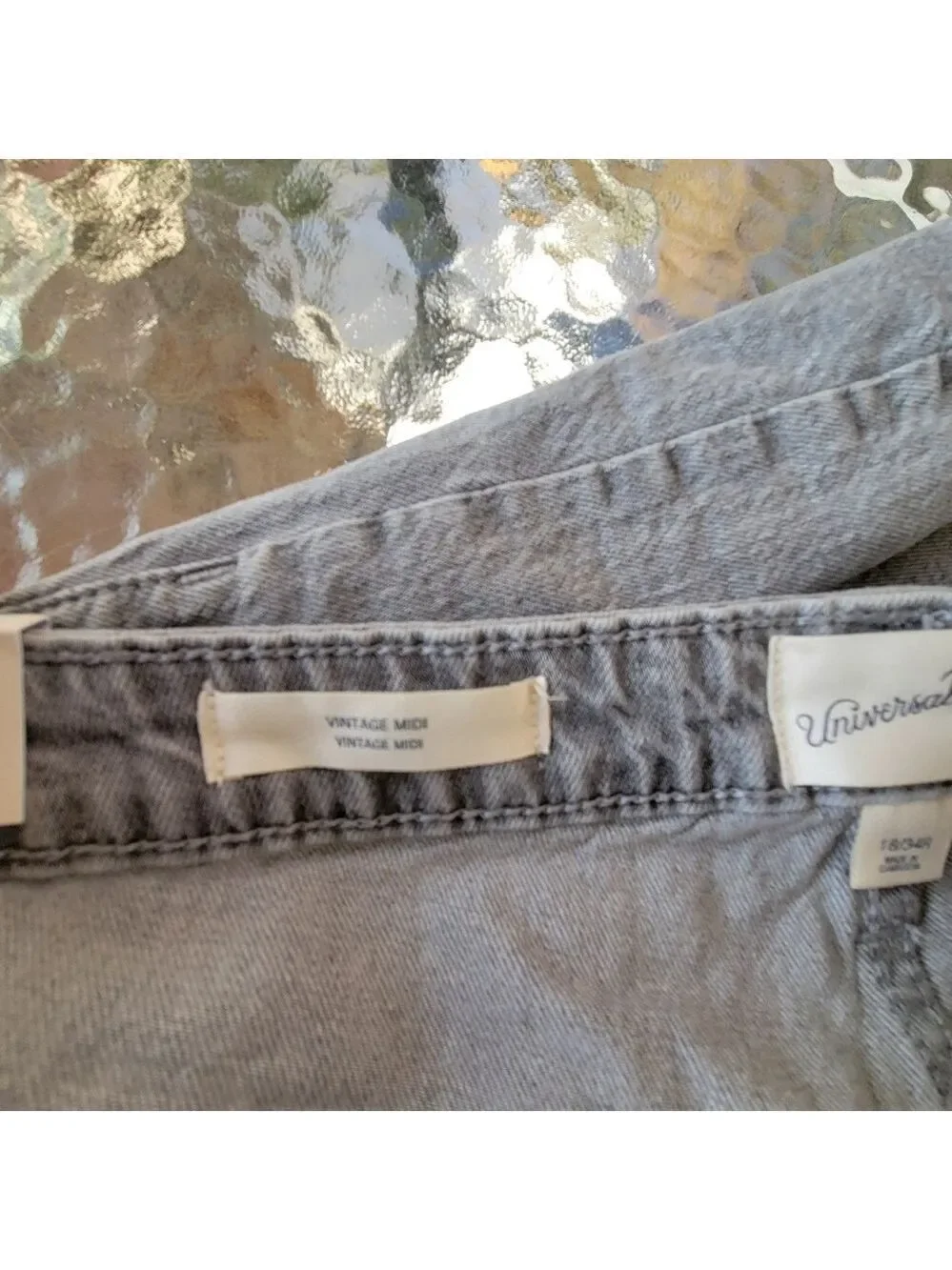 NWT Universal Thread jean shorts size 18
